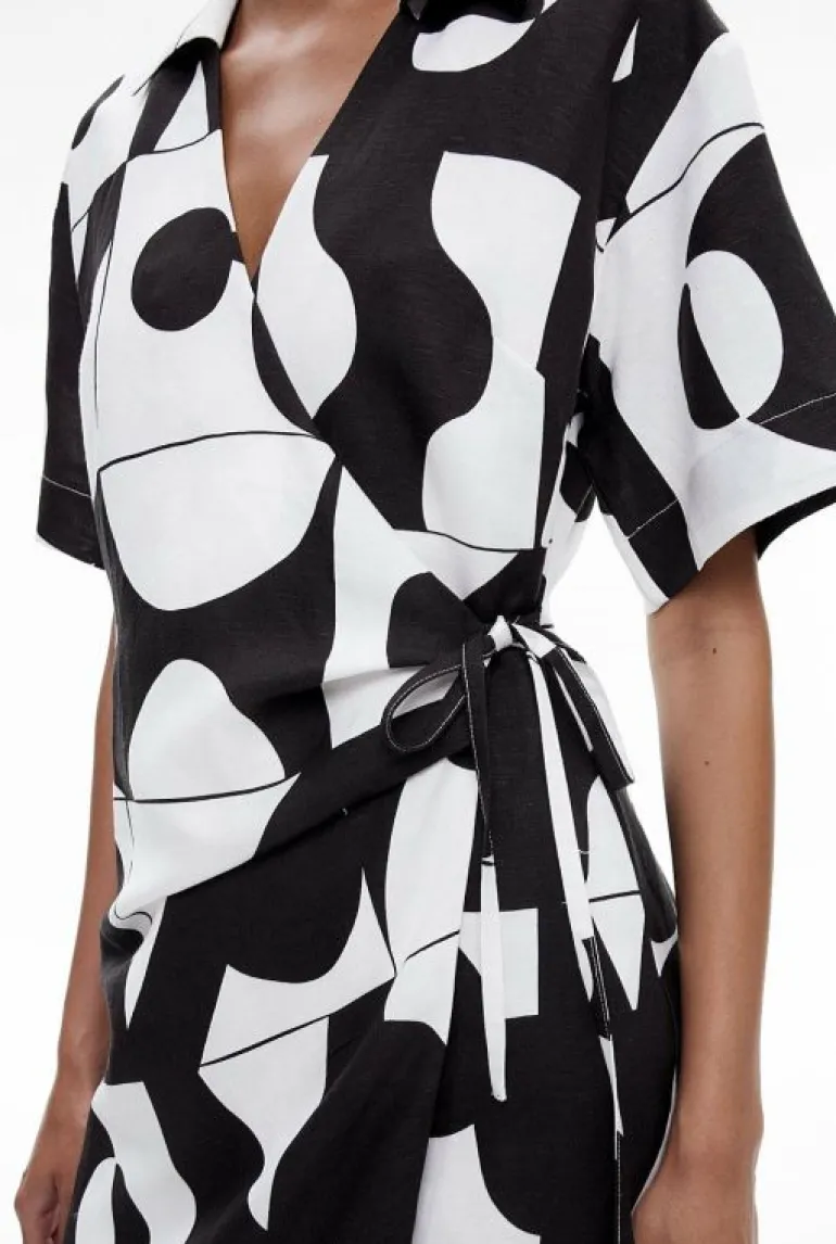 Dresses^Witchery Collared Wrap Dress GeoTileBlack