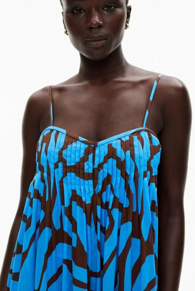 Dresses^Witchery Pintuck Maxi Dress AzurePrint